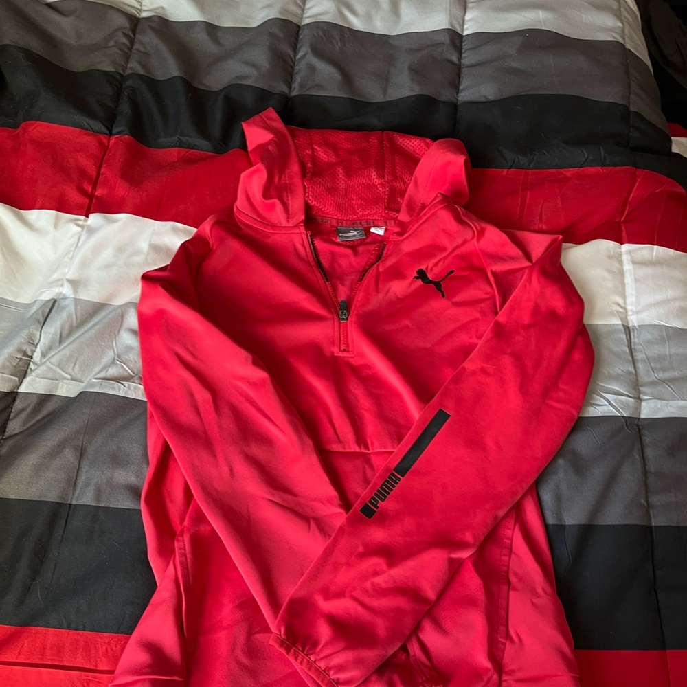 puma sweatshirt